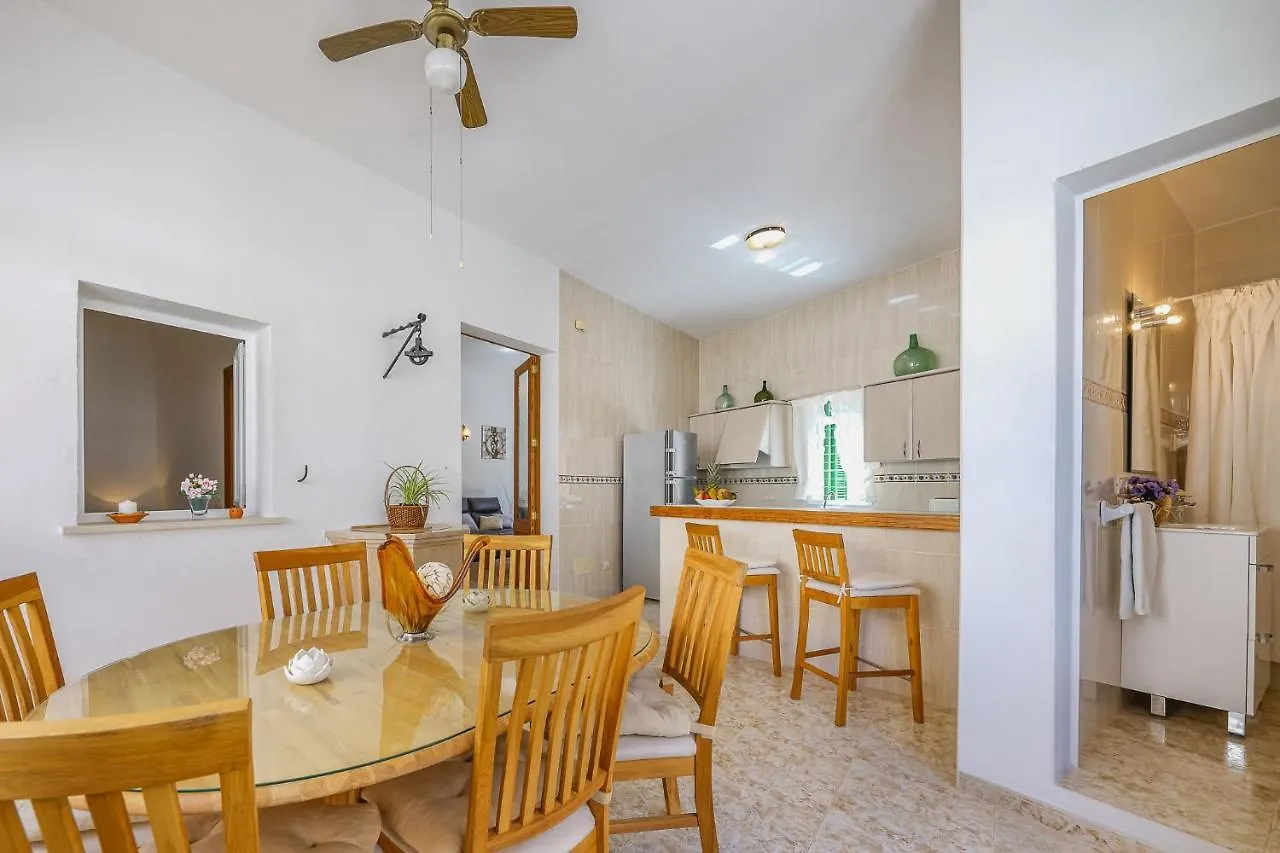 Holiday Home Ribot Ariany